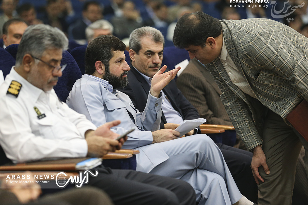 گزارش تصويري/ همایش بازگشایی مدارس با حضور فرمانداران ، بخشداران ، شهرداران، رؤسای شوراهای اسلامی شهر و رؤسای آموزش و پرورش شهرستانهای استان