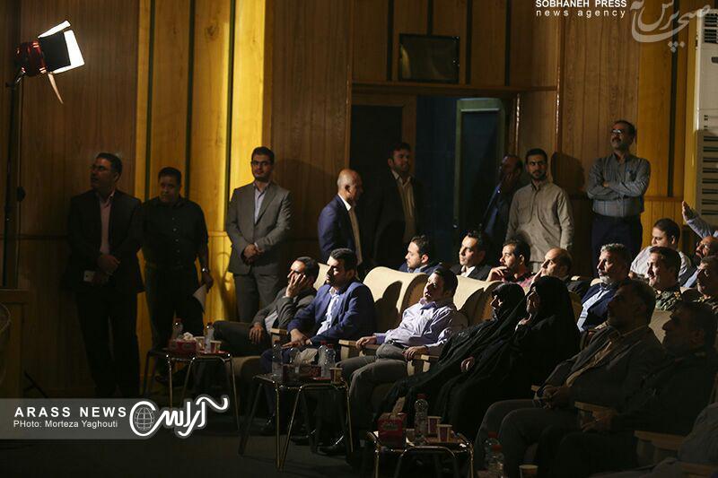 گزارش تصویری/ همایش رونمایی از سریال شهرزیبا تولید صداوسیمای مرکز خوزستان و تجلیل از خانواده معظم سردار شهید علی هاشمی