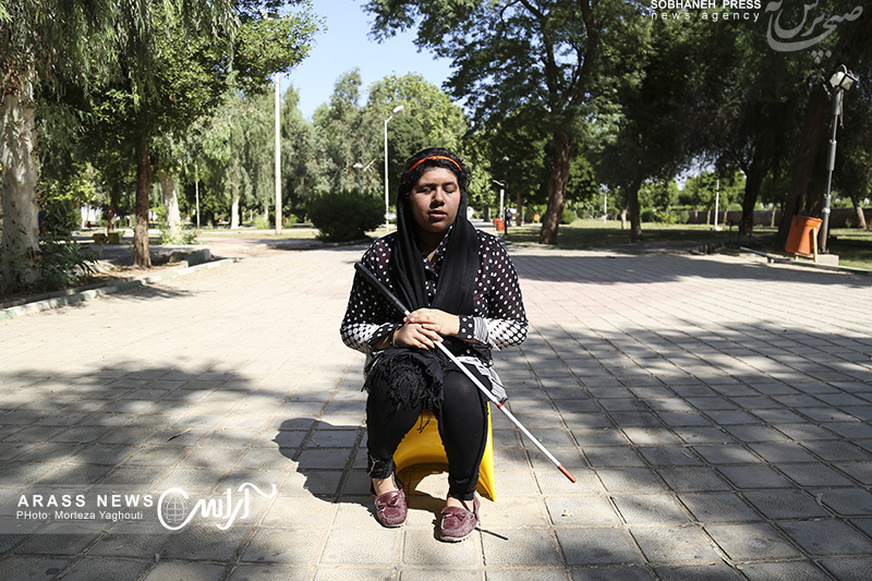 گزارش تصویری : روز جهانی عصای سفید در قاب تصویر
