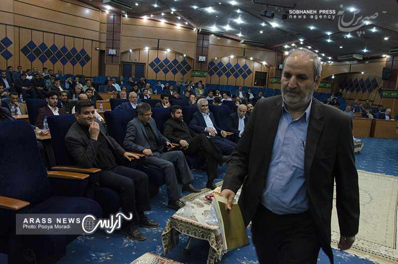 گزارش تصویری/ همایش شوراها و شهرداران با موضوع توسعه شهری و روستایی