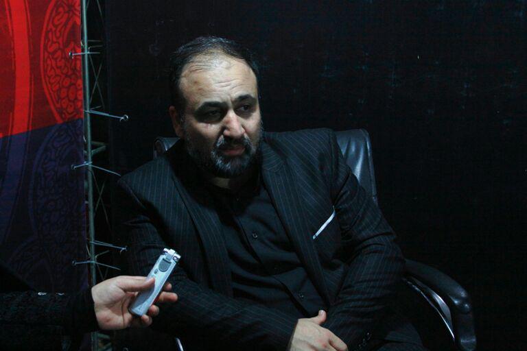 هادی قنوات عضو شورای اسلامی شهراهوازبا حضور در مراسم شبهای بین الحرمین: خدا را شکر امسال مدیریت هزینه صورت گرفت