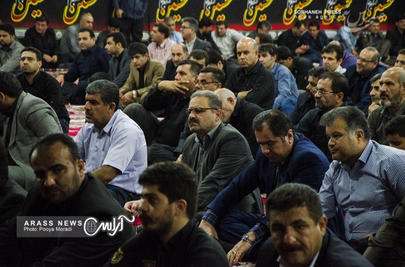حاشیه های تصویری شب های محرم مجلس عزاداری سید و سالار شهیدان حضرت اباعبدالله الحسین (ع) هیئت شهید بهنام محمدی با حضور استاندار خوزستان