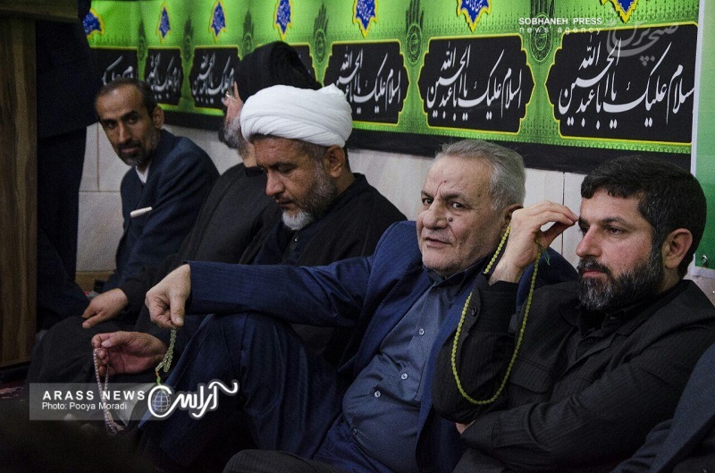 حاشیه های تصویری نشست بررسی مشکلات بخش رغیوه شهرستان هفتکل با حضور استاندار خوزستان و نماینده مردم مسجدسلیمان ،لالی ،اندیکا و هفتکل در مجلس شورای اسلامی