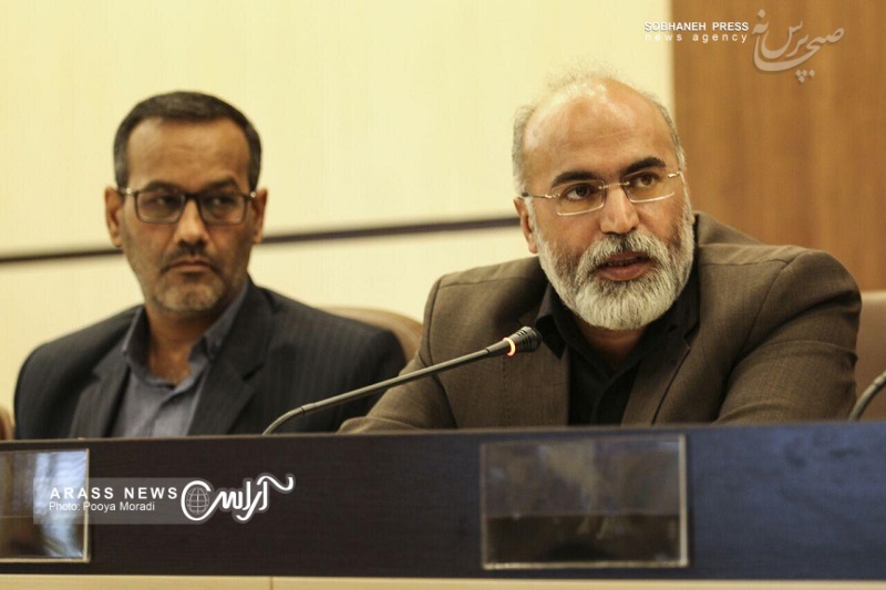 بازدید استاندار خوزستان ، شهردار کلانشهر اهواز ،رییس و اعضای شورای شهر از کوی مهدیس اهواز و برگزاری نشست بررسی مشکلات آن به روایت تصویر