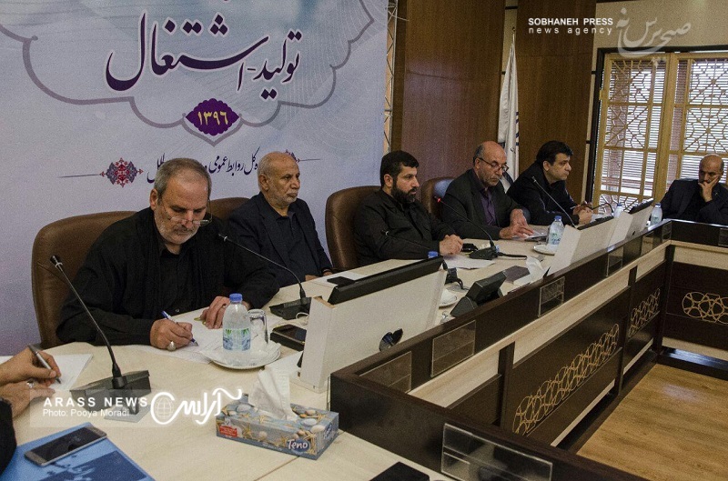 بازدید استاندار خوزستان ، شهردار کلانشهر اهواز ،رییس و اعضای شورای شهر از کوی مهدیس اهواز و برگزاری نشست بررسی مشکلات آن به روایت تصویر