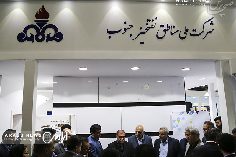 گزارش تصویری / نشست خبری مدیر عامل و دیگر مدیران مناطق نفت خیز جنوب در نهمین نمایشگاه تخصصی ساخت داخل تجهیزات صنعت نفت خوزستان
