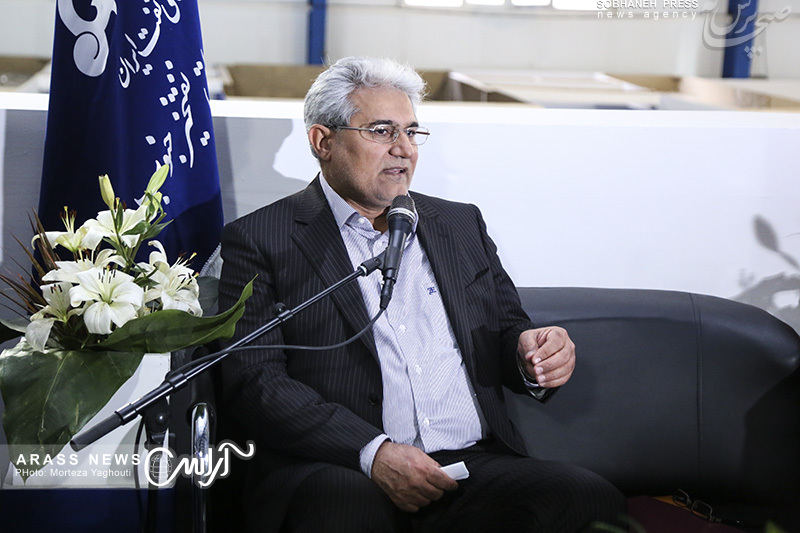 گزارش تصویری / نشست خبری مدیر عامل و دیگر مدیران مناطق نفت خیز جنوب در نهمین نمایشگاه تخصصی ساخت داخل تجهیزات صنعت نفت خوزستان