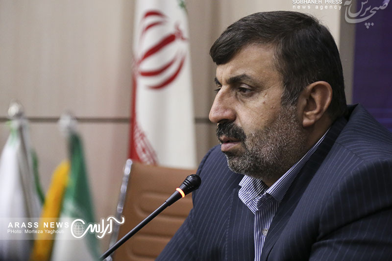 حاشیه های تصویری آیین تقدیر از عوامل اجرایی و اصحاب رسانه در سمینار آموزشی مدیریت بحران با موضوع بهداشت و درمان (با محوریت بیماران تنفسی )