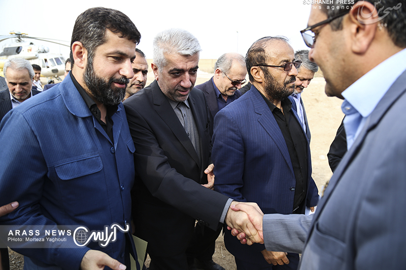 گزارش تصویری/ آیین طرح آبرسانی بستان به پایانه مرزی چذابه با حضور وزیر نیرو و مسئولان استانی در بستان
