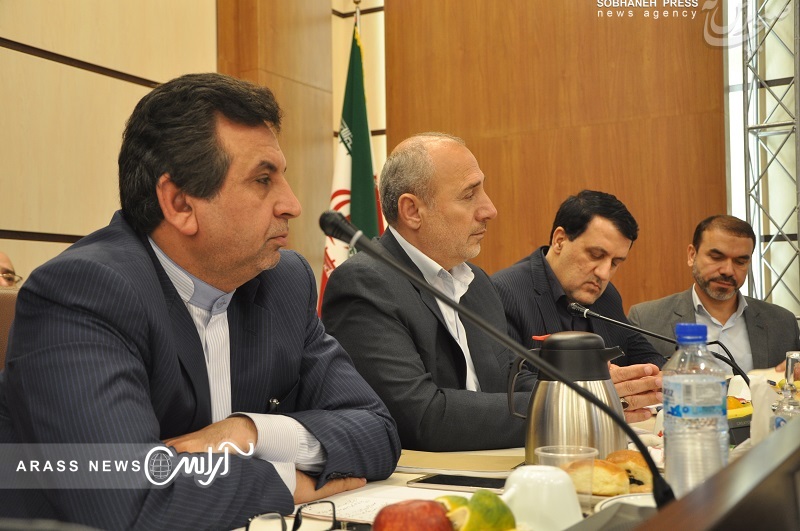 حاشیه های تصویری آراس از نشست مجمع نمایندگان خوزستان با وزیر نیرو در اهواز