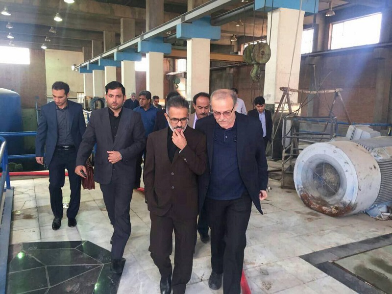 عملکرد مدیرعامل آبفا اهواز جهادگونه است/ دوشادوش مهندس کریمی پیگیر مطالبات مردم هستیم