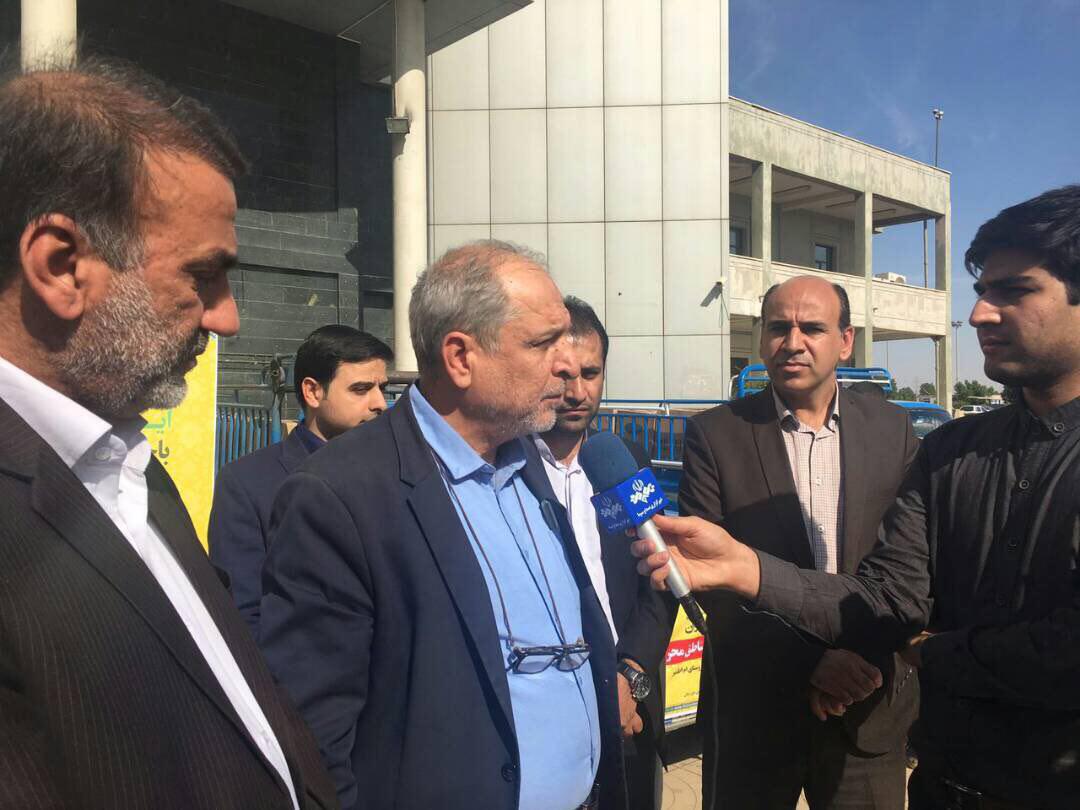 اهدای ٢ ميليارد ريال کتاب به مناطق محروم و کم برخوردار