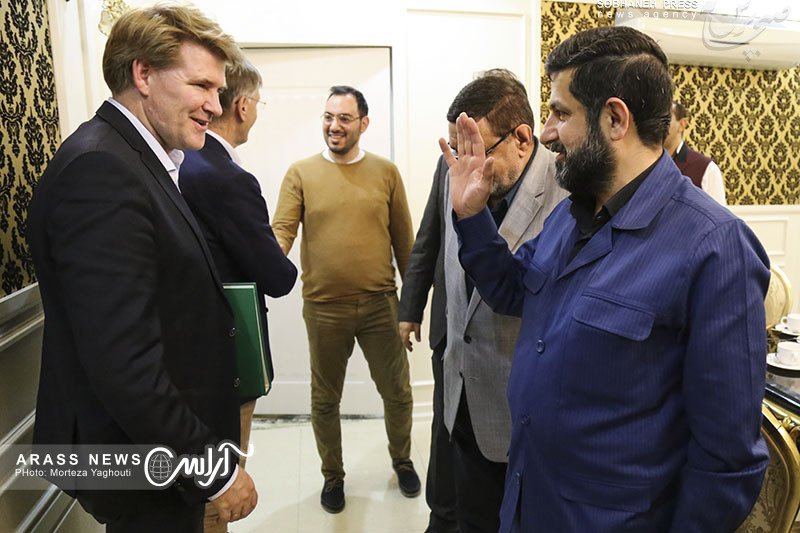 گزارش تصویری / دیدار استاندار خوزستان با مدیر عامل و مدیران موسسه تحقیقاتی آب کشور هلند