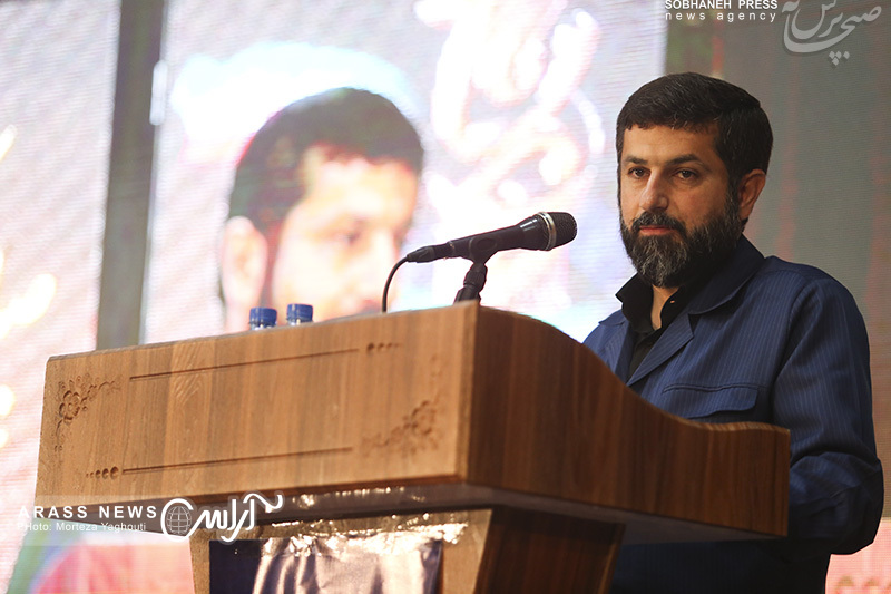 استاندار خوزستان: لزوم تشکیل مجمع صادرکنندگان استان خوزستان/ گشایش مرز هوایی صادراتی دزفول به عنوان قطب صاردات غیر نفتی، انتظار صادرکنندگان استان از  وزارت صنعت، معدن و تجارت