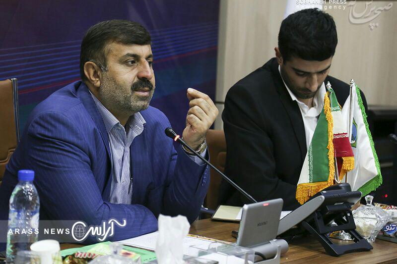 شرکت نفت و ملی حفاری به مصوبات ستاد مدیریت بحران عمل کنند/ تعطیلی مدارس و ادارات در مواقع گردوغبار به فرمانداران تفویض شده است