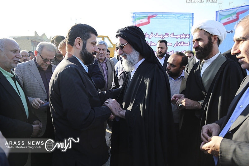 گزارش تصویری / مراسم آغاز عملیات اجرایی خط انتقال و شبکه فاضلاب کوی سیاحی و سلیم آباد اهواز با حضور استاندار خوزستان