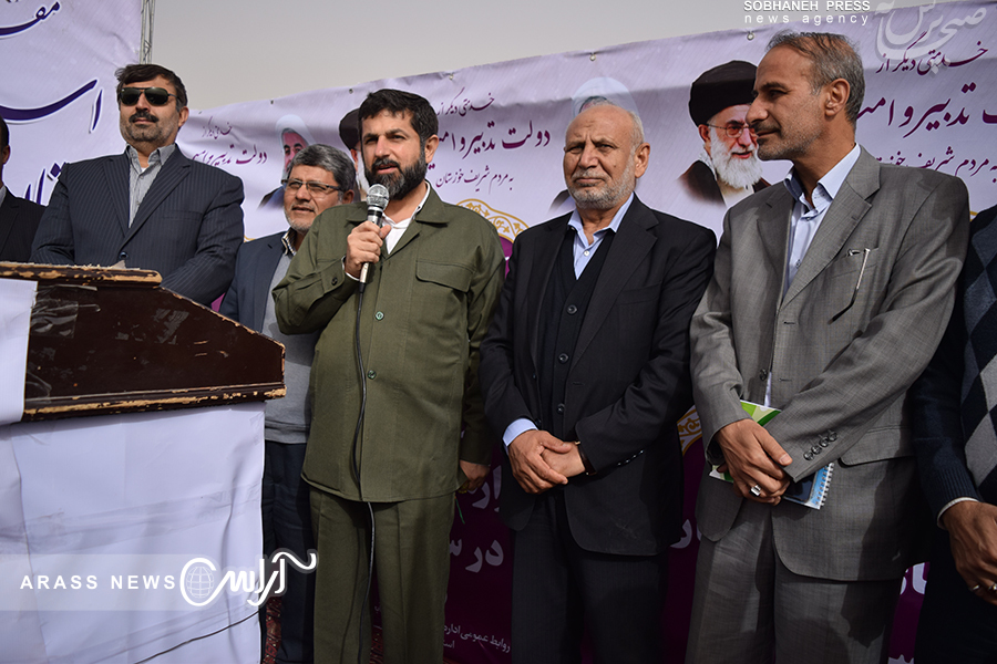 گزارش تصویری آراس از آغاز عملیات مالچ پاشی شنزارهای خوزستان