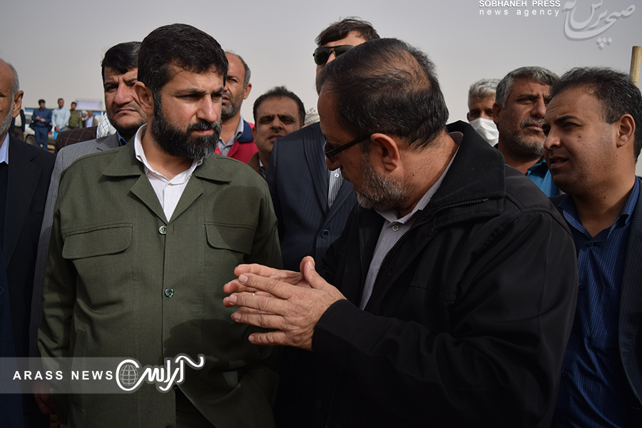 گزارش تصویری آراس از آغاز عملیات مالچ پاشی شنزارهای خوزستان