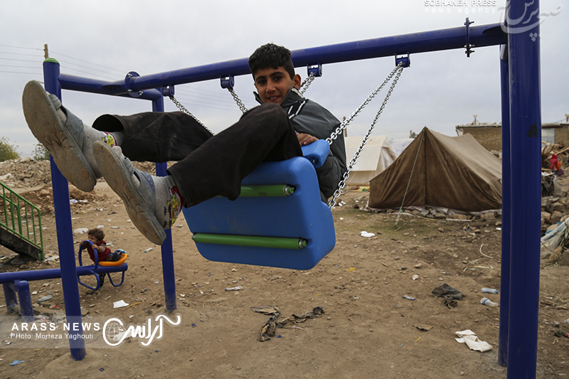 فاجعه تلخ زلزله کرمانشاه  روستای کوئیک حسن، سرپل ذهاب یک ماه پس از وقوع آن به روایت عکاس آراس +تصاویر
