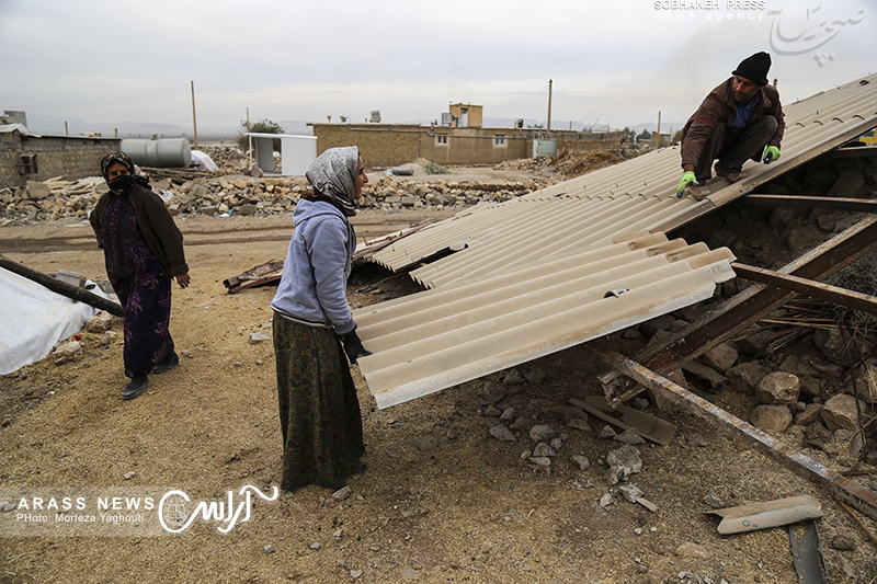 فاجعه تلخ زلزله کرمانشاه  روستای کوئیک حسن، سرپل ذهاب یک ماه پس از وقوع آن به روایت عکاس آراس +تصاویر