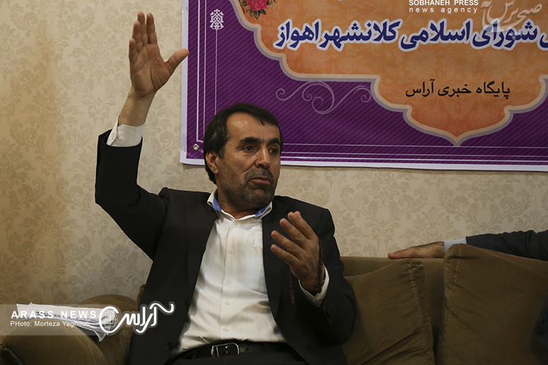 گزارش تصویری / نشست خبری مهندس مهران باباپور نایب رئیس شورای اسلامی کلانشهر اهواز در تحریریه آراس