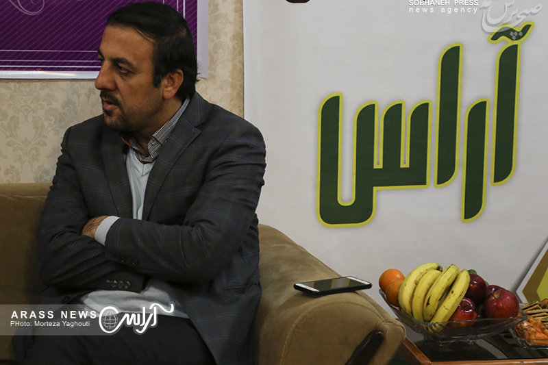 گزارش تصویری / نشست خبری مهندس مهران باباپور نایب رئیس شورای اسلامی کلانشهر اهواز در تحریریه آراس