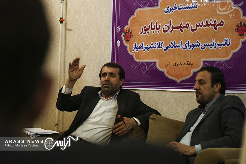 گزارش تصویری / نشست خبری مهندس مهران باباپور نایب رئیس شورای اسلامی کلانشهر اهواز در تحریریه آراس