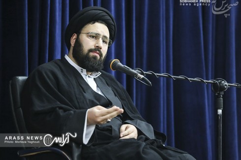 مسئولان کشور  باید گزارش جامعی از عملکرد خود در خصوص حل مشکلات خوزستان   به مردم به طور شفاف و صادقانه ارائه دهند.