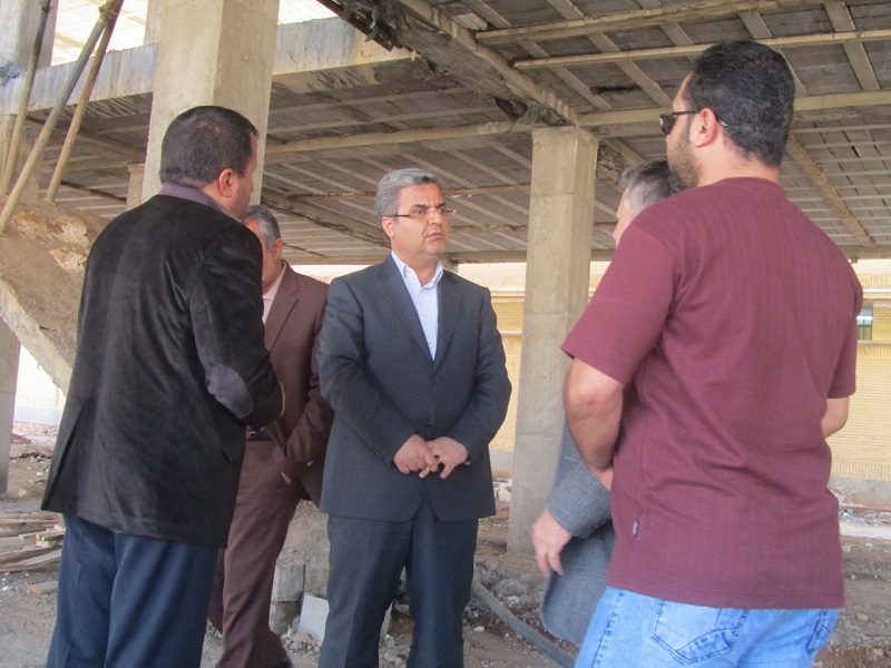 بازدید مدیر کل نوسازی مدارس خوزستان از پروژه های خیری شهرستان بهبهان