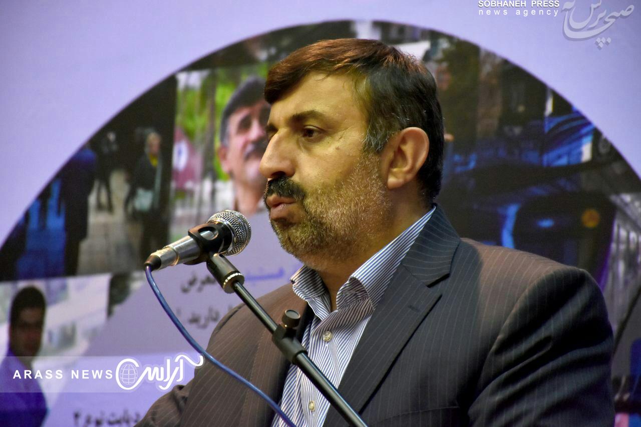 حاجی زاده : برخی مسئولان و مدیران شرکت های بزرگ استان هنوز اشتباهات گذشته را ادامه می دهند