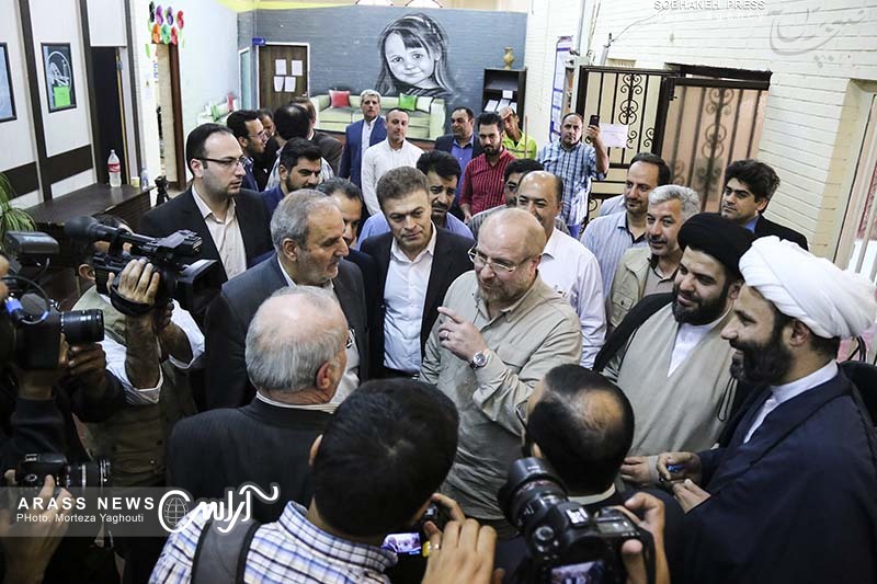 گزارش تصویری / بازدید شهردار کلانشهر اهواز و شهردار سابق تهران از منطقه کوی الصافی اهواز