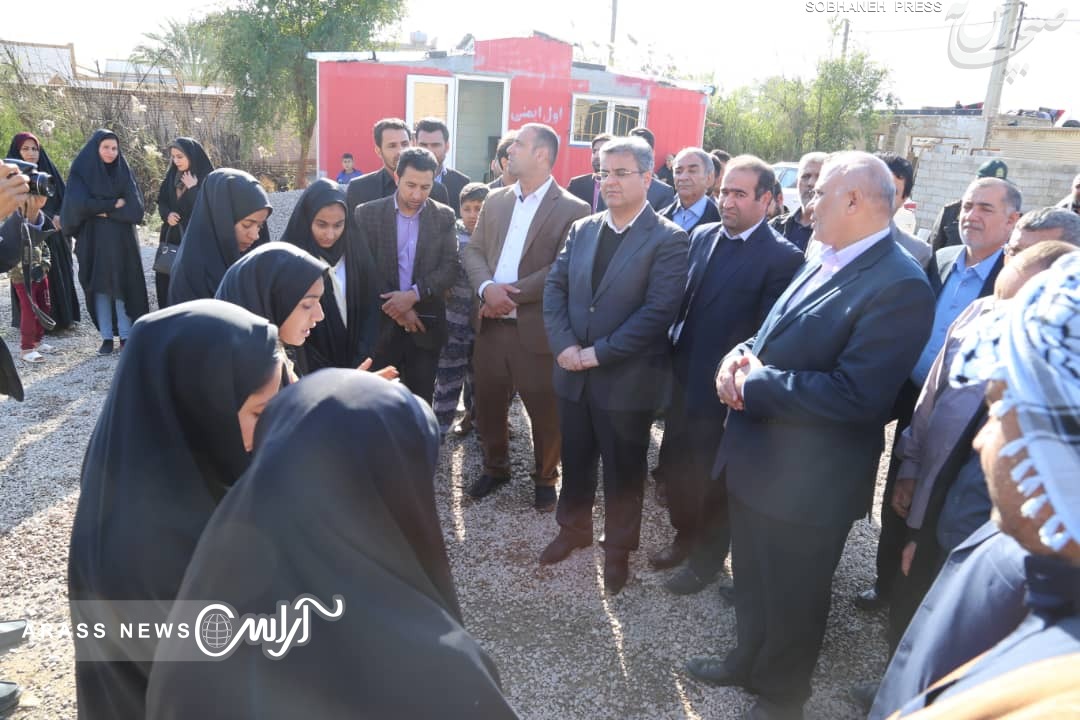 کلنگ همزمان ۷مدرسه در منطقه دشت آزادگان به زمین زده شد
