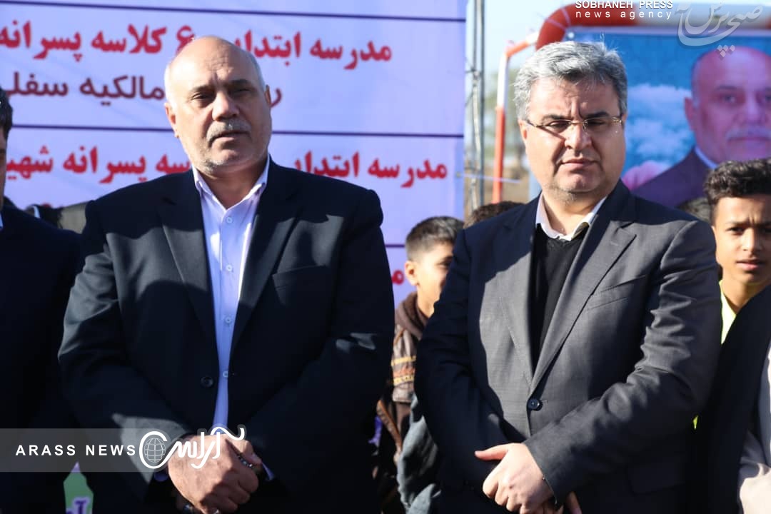 کلنگ همزمان ۷مدرسه در منطقه دشت آزادگان به زمین زده شد