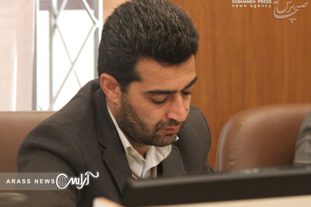 گزارش تصویری/دیدار احزاب اصلاح طلب و اعتدالگرای استان با استاندار خوزستان