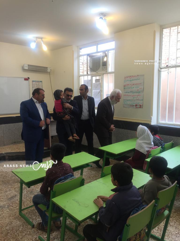 افتتاح  همزمان ۵ مدرسه  شهری وروستای قلم چی در استان خوزستان همزمان با سومین روز از دهه فحر
