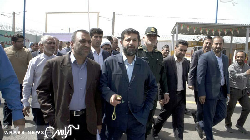 استاندار خوزستان: با تلاش‌های شرکت توزیع نیروی برق اهواز اقدامات زیرساختی برای پایداری شبکه برق در حال انجام است