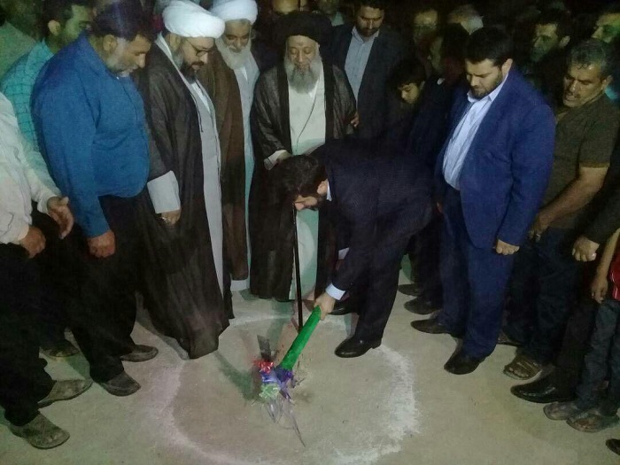 کلنگ زنی مقبره امامزاده عبدلله دهستان دهملا در هندیجان