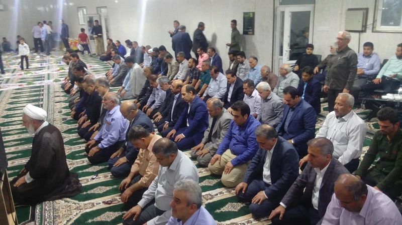 استقبال چشمگیر روزه داران عزیزازمحفل انس باقرآن هیئت شهید بهنام محمدی+تصاویر