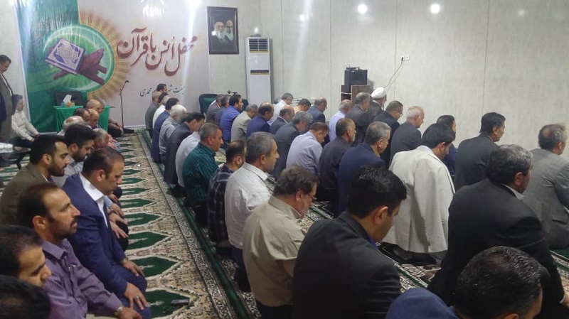 استقبال چشمگیر روزه داران عزیزازمحفل انس باقرآن هیئت شهید بهنام محمدی+تصاویر