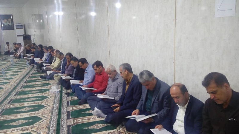 استقبال چشمگیر روزه داران عزیزازمحفل انس باقرآن هیئت شهید بهنام محمدی+تصاویر