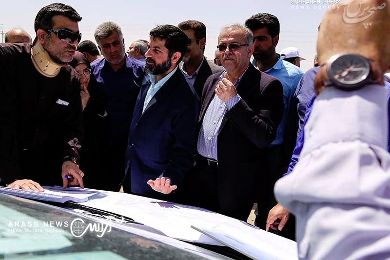 بازدید استاندار خوزستان از کوی مهدیس