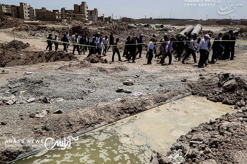 بازدید استاندار خوزستان از کوی مهدیس