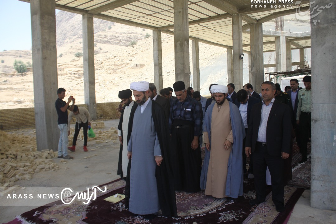 گزارش تصویری/بازدید استاندار خوزستان از روستای کارتا در جوار بقعه متبرکه  امامزاده سلطان ابراهیم شهرستان  ایذه