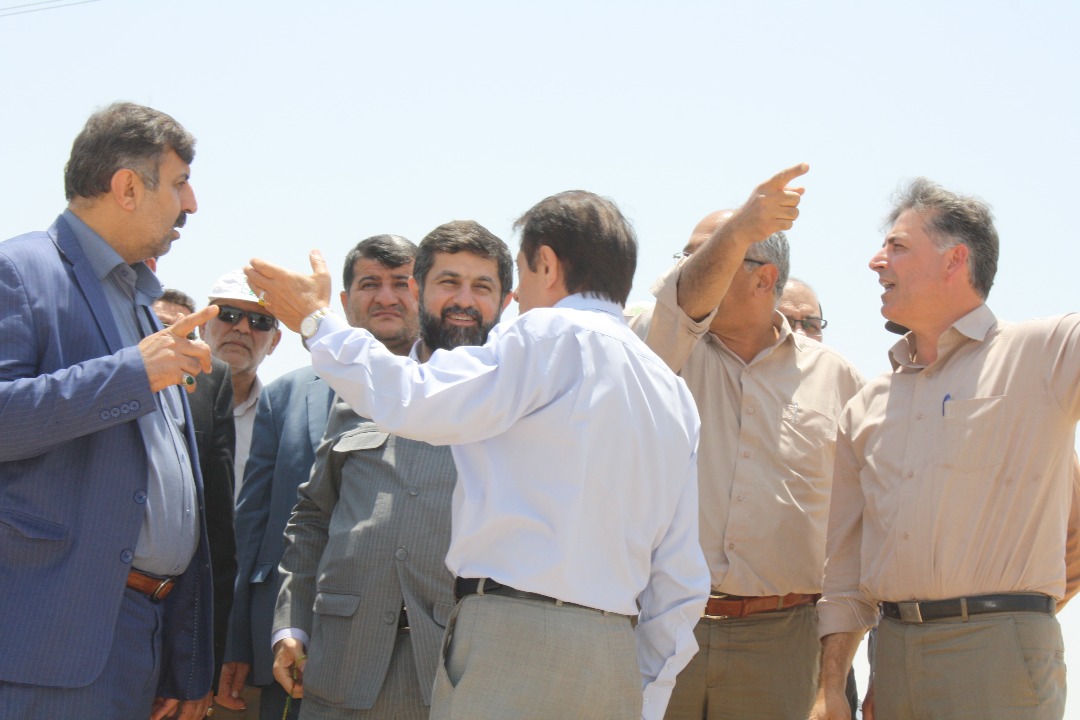 گزارش تصویری / بازدید استاندار خوزستان از مزارع بحران زده نیشکر کشت و صنعت دهخدا