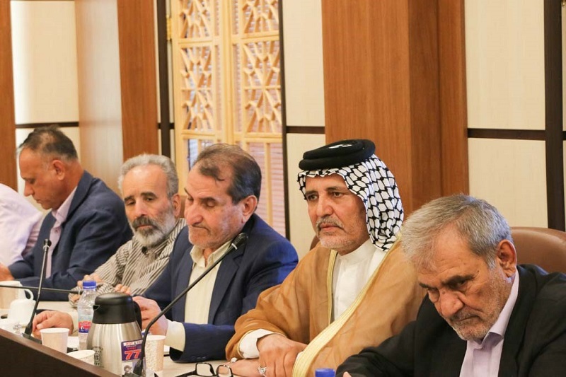 مردم باید بتوانند حرف خود را آزادانه بزنند