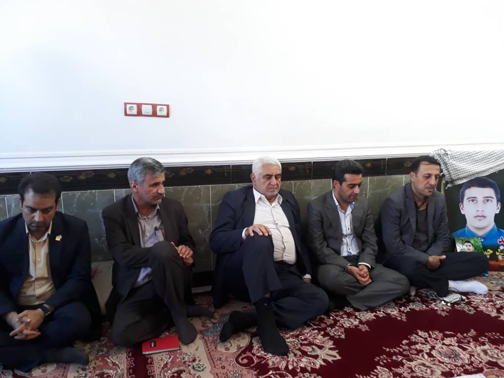 پیوند ملت با نظام و دولت هرگز گسستنی نیست/انتقام موشکی سپاه مرهمی بر دل خانواده شهدای حادثه تروریستی اهواز