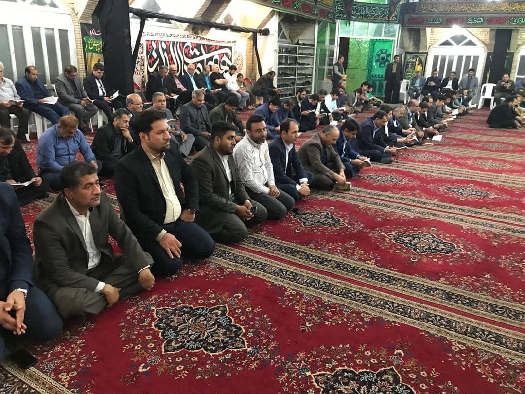 بختیاری های مومن و انقلابی هرشب درمدرسه عشق و فضیلت امام حسین (ع) توشه های معنوی برمی چینند