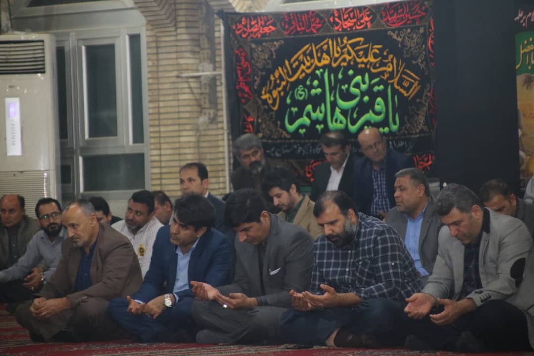 بختیاری های مومن و انقلابی هرشب درمدرسه عشق و فضیلت امام حسین (ع) توشه های معنوی برمی چینند