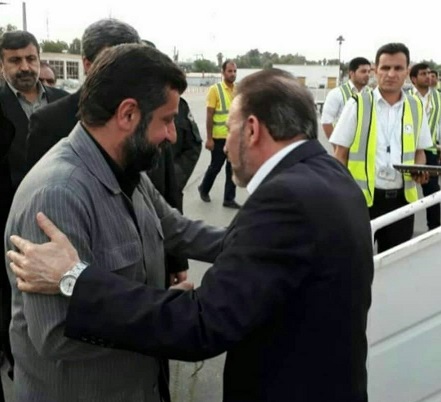 یک در میان وزیر؛ مابینشان معاون!