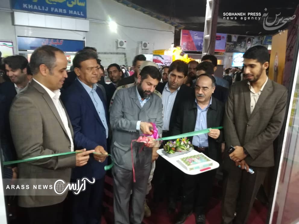 گزارش تصویری/هشتمین نمایشگاه توانمندی های صنعتی، تولیدی و خدمات فنی، مهندسی استان خوزستان با حضور آیت الله جزایری نماینده ولی فقیه در استان خوزستان و غلامرضا شریعتی استاندار افتتاح شد